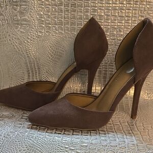 Elegant Brown Women's Heels